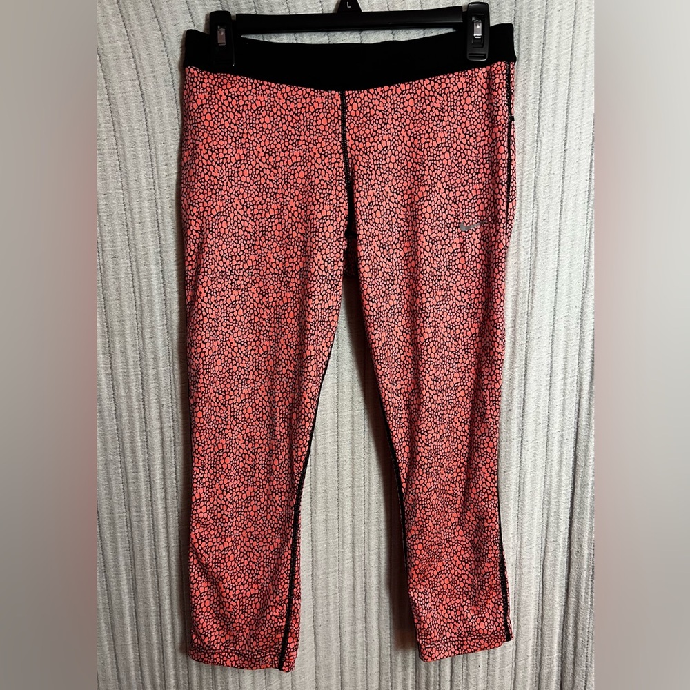 Nike Dri-FIT Coral & Black Crackle Print Capri Active Leggings